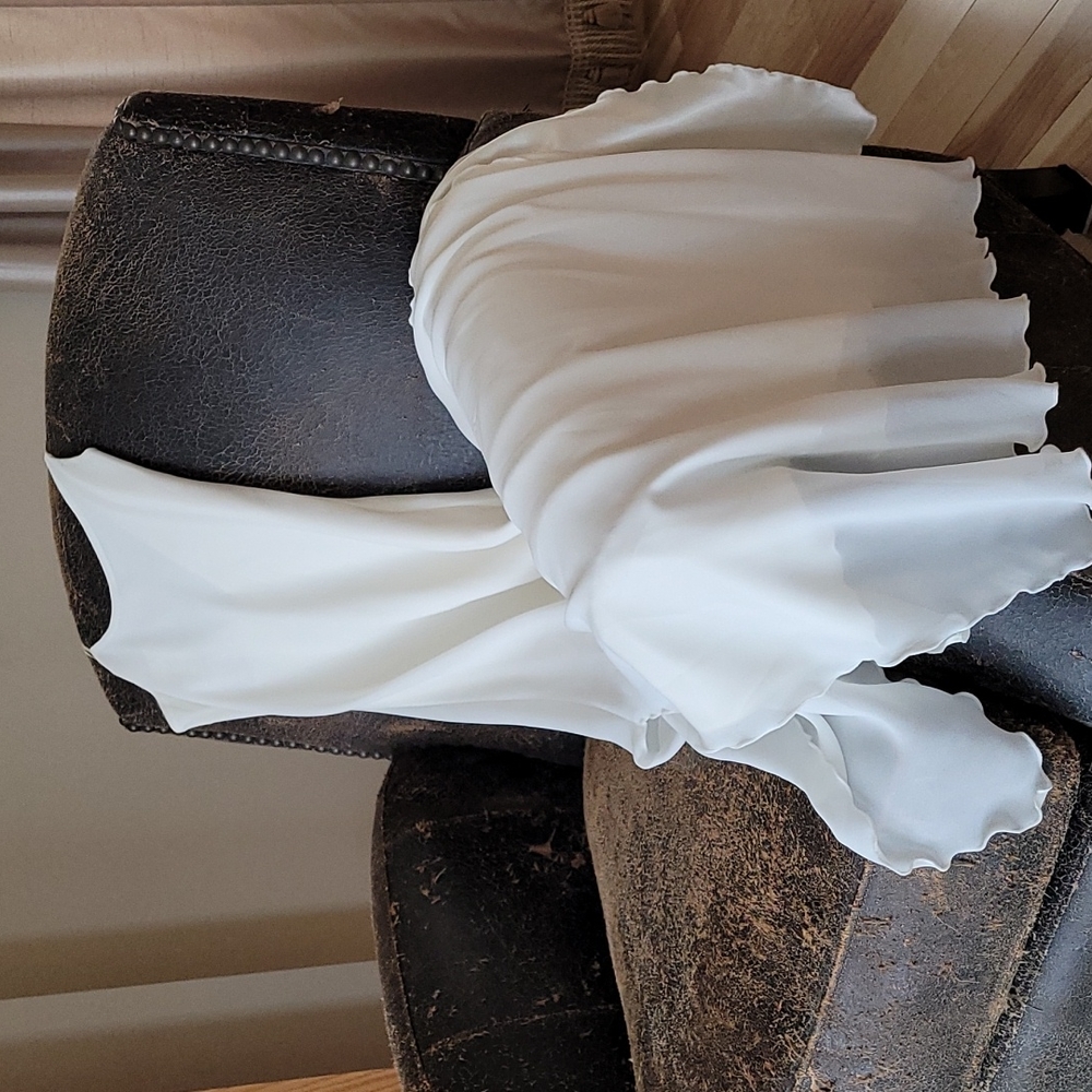 Milano Evening Cocktail Cream Chiffon Medium Dress Side Slits Ruffle Edge NWT